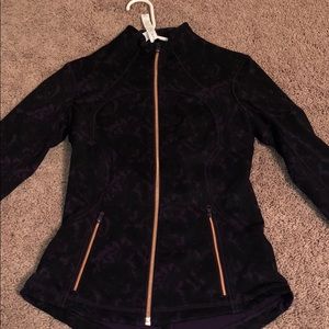 Lululemon jacket size 4 :)